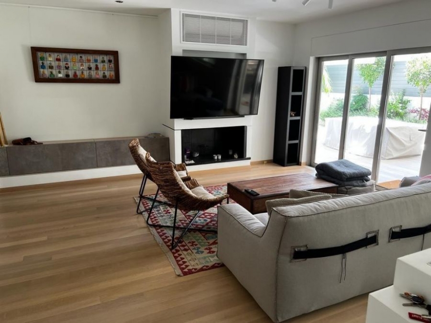 Современный дуплекс на Афинской ревьере фото 5