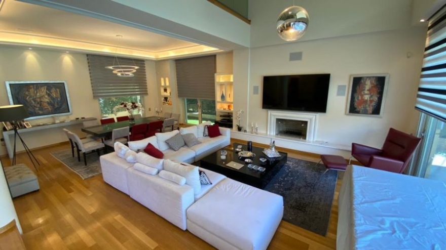 Luxury detached house - Voula photo 3