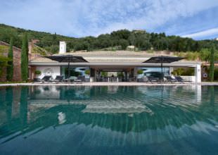 Villas for Rent 0 kilometers from the airport