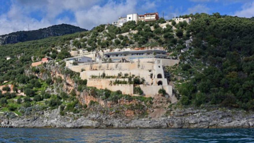 Luxury beachfront villa on the island Corfu photo 3