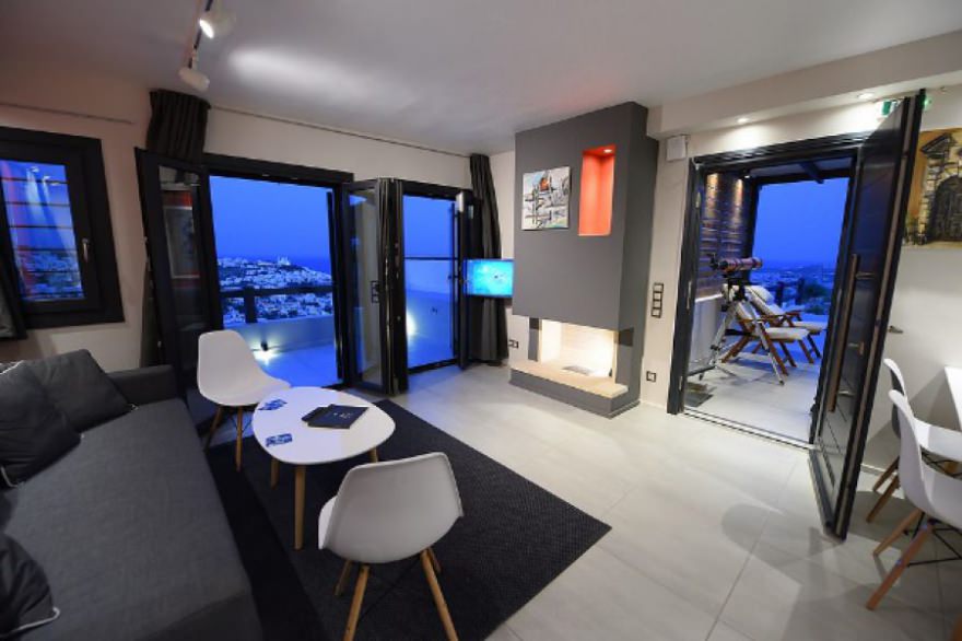 Ermoupolis Panorama 2 Bedroom Art House photo 6