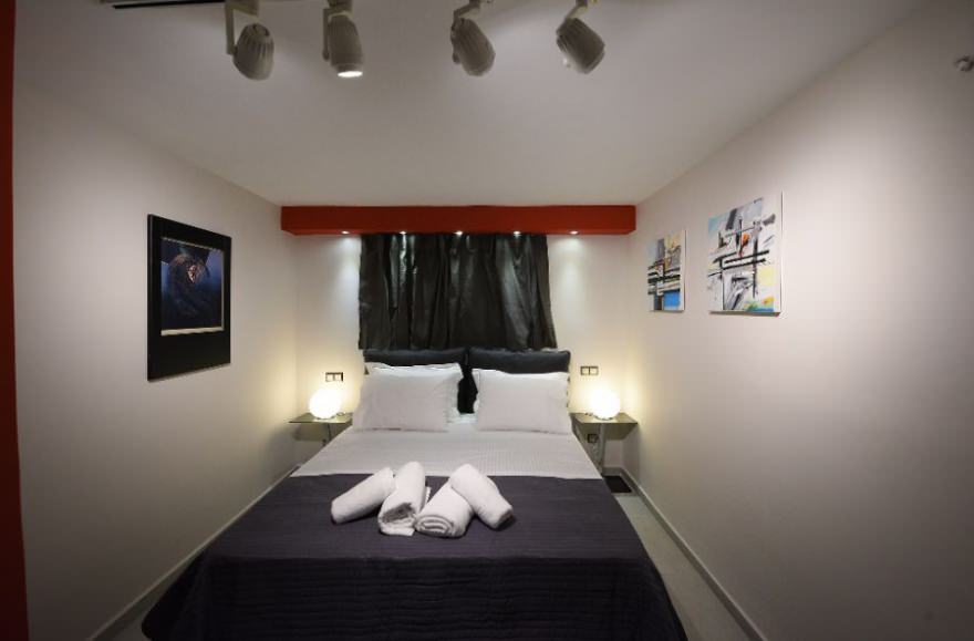 Ermoupolis Panorama 2 Bedroom Art House photo 10