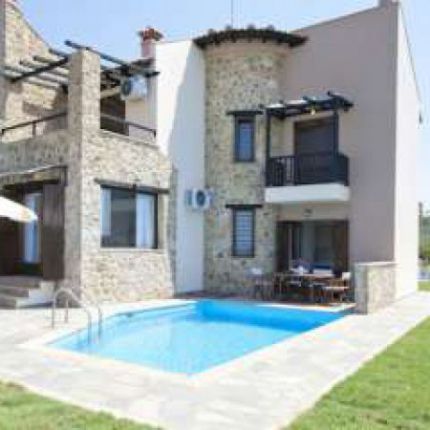 Аренда Вилл в 1000 метрах от моря