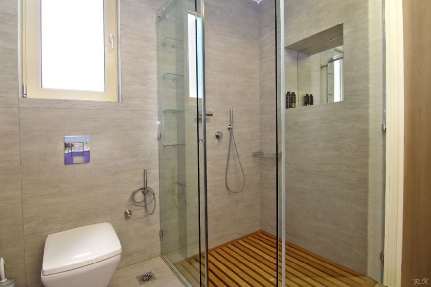 LUXURY VILLA  IN ANAVYSSOS photo 30