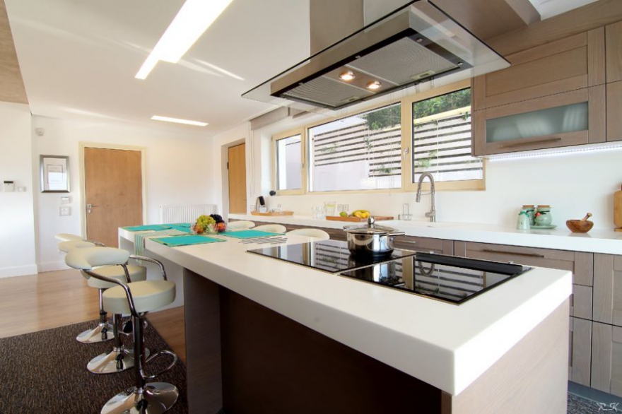 LUXURY VILLA  IN ANAVYSSOS photo 13