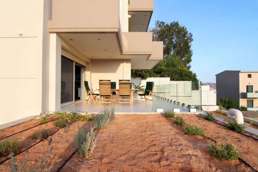 LUXURY VILLA  IN ANAVYSSOS photo 4
