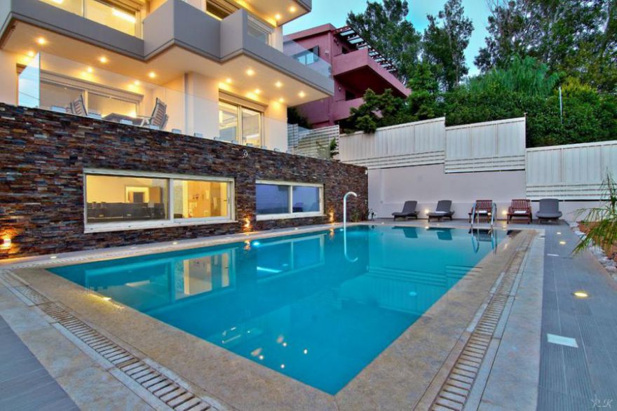 LUXURY VILLA  IN ANAVYSSOS photo 1