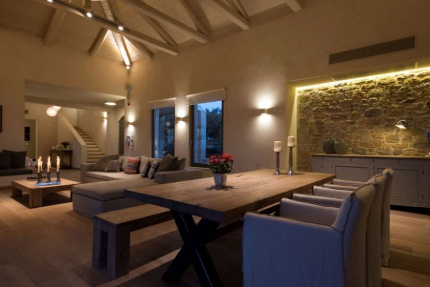Luxury villa built on a plot of land located in Crete. photo 10