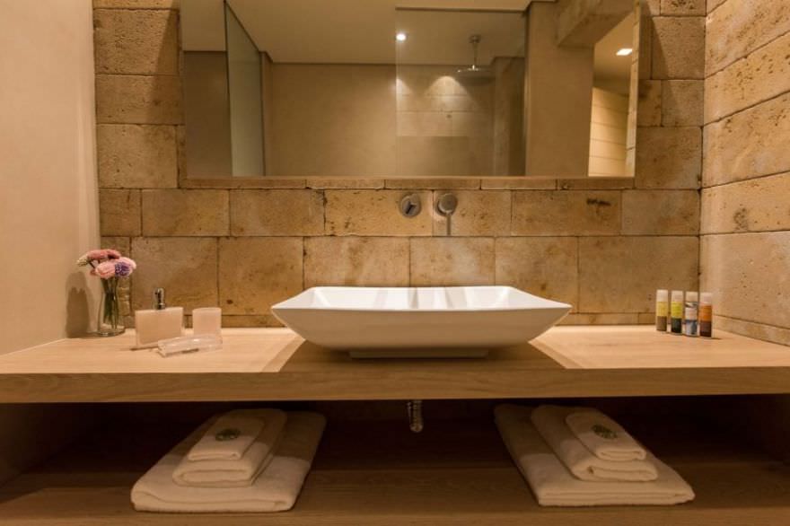 Luxury villa built on a plot of land located in Crete. photo 16