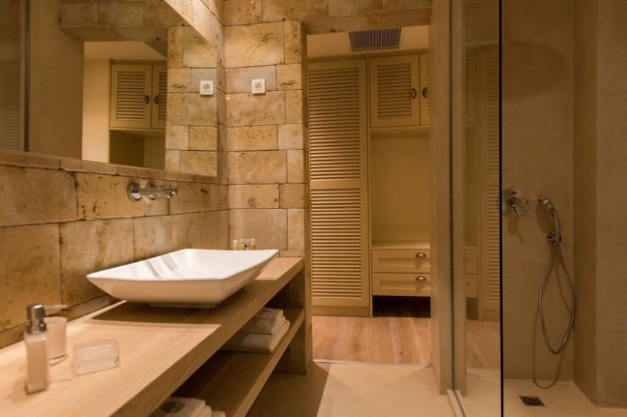 Luxury villa built on a plot of land located in Crete. photo 17
