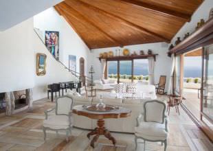 Аренда Вилл  в 31 километрах от аэропорта