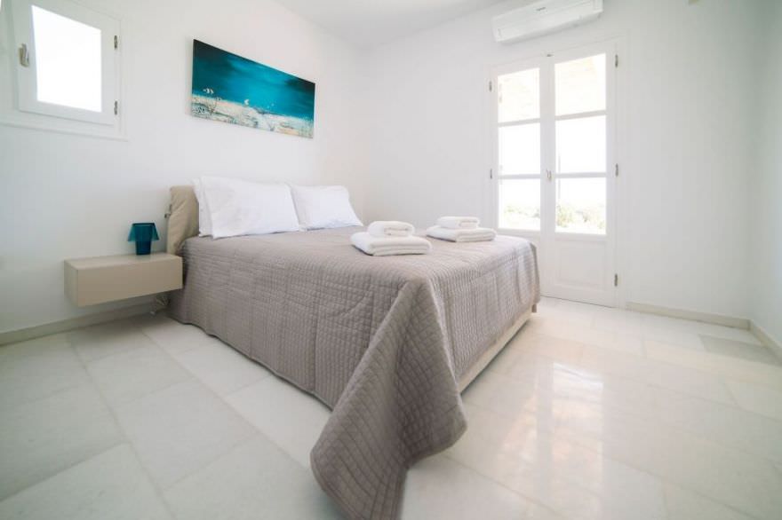 Luxury villa located in Santa Maria area in Paros photo 4