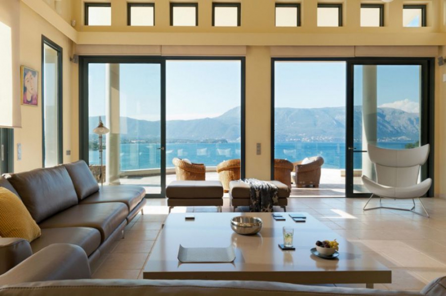 LUXURY BEACHFRONT VILLA ON THE ISLAND CORFU photo 14
