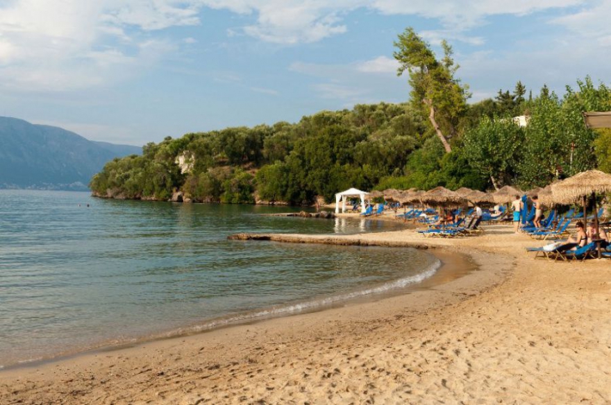 LUXURY BEACHFRONT VILLA ON THE ISLAND CORFU photo 8
