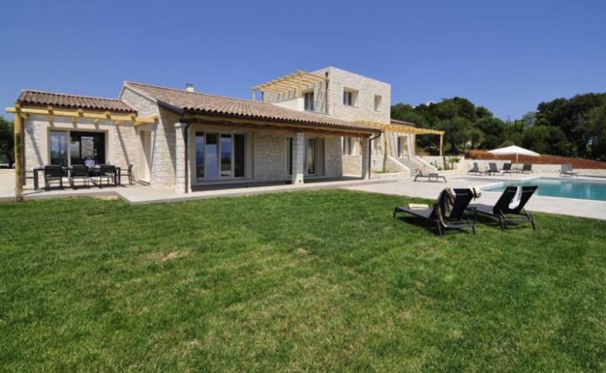 LUXURY VILLA  – CORFU photo 8