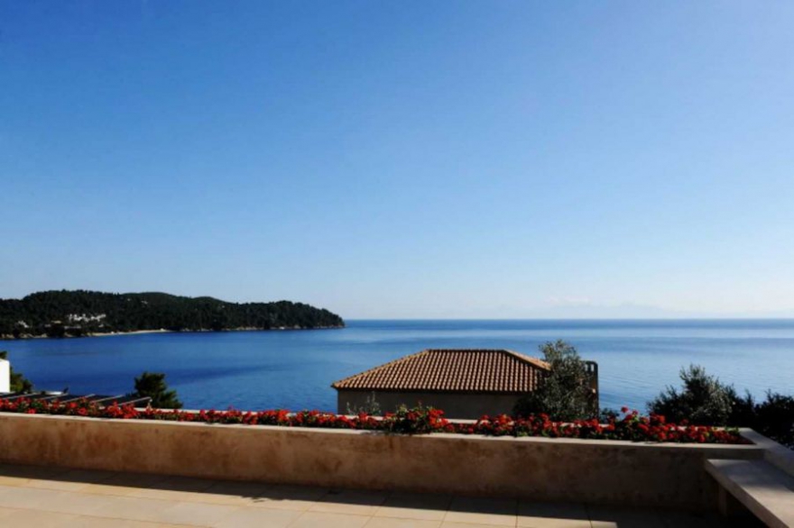 LUXURY VILLA - SKIATHOS photo 3