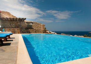 Villas for Rent 8 kilometers from the airport