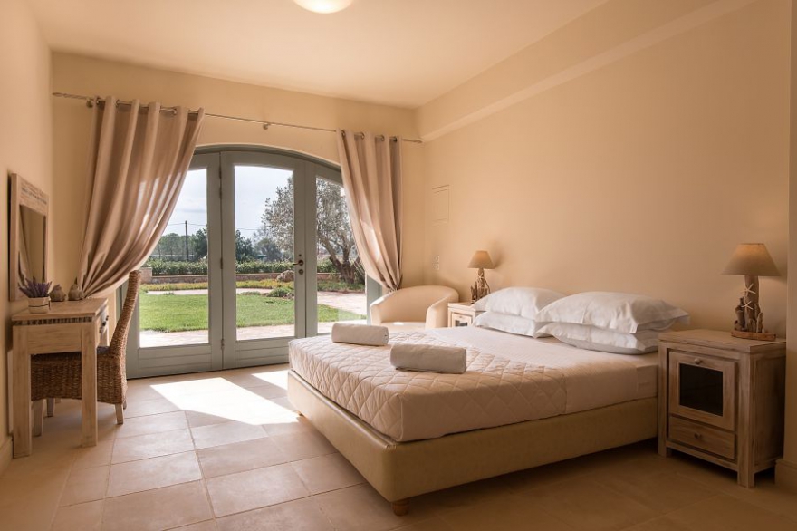 VILLA ON PELOPONNESE IN PORTO HELI photo 8