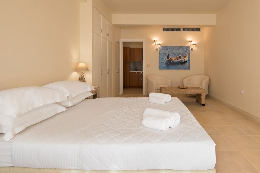 VILLA ON PELOPONNESE IN PORTO HELI photo 9