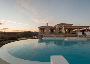 Аренда Вилл  в 150 километрах от аэропорта