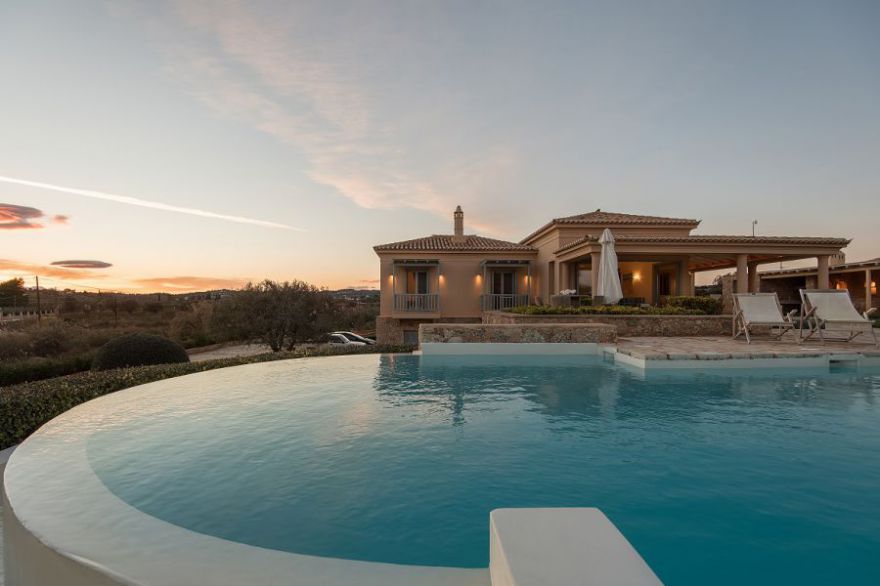 VILLA ON PELOPONNESE IN PORTO HELI photo 1