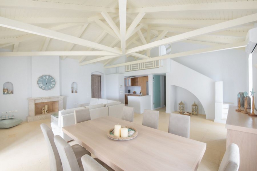 VILLA ON PELOPONNESE IN PORTO HELI photo 5