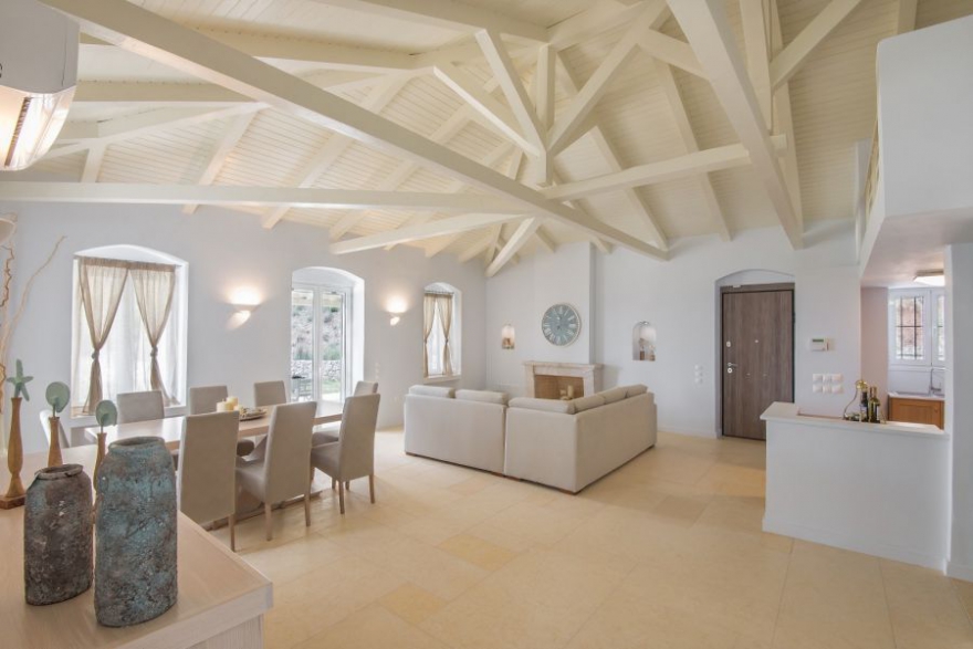VILLA ON PELOPONNESE IN PORTO HELI photo 4