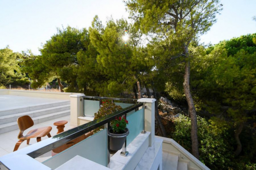 Luxurious villa in Vravrona – Attica photo 3