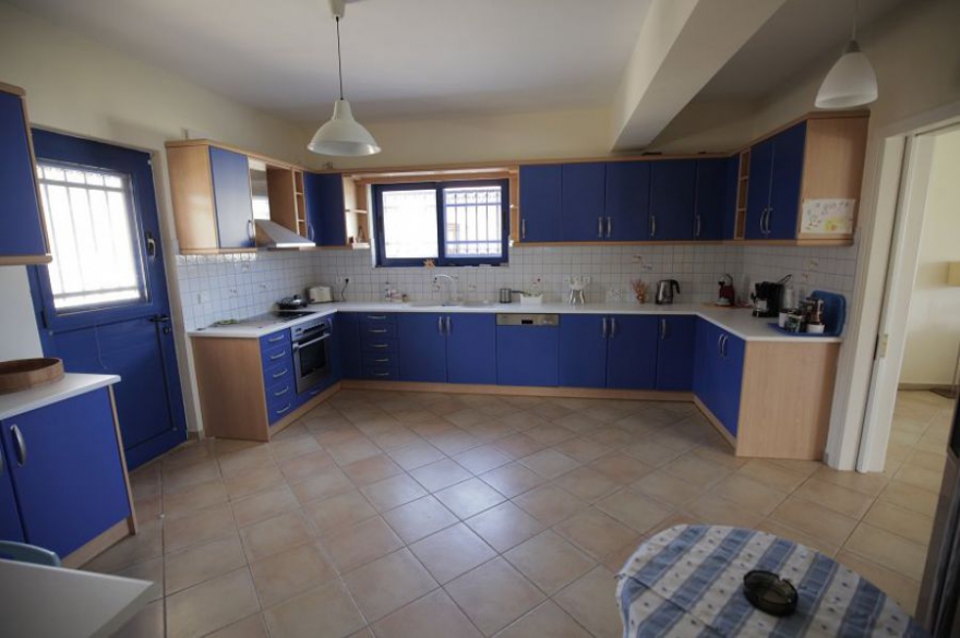 Villa on the beach in Keratea, Attica photo 7