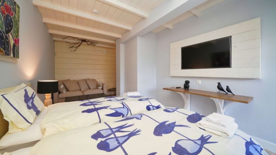 Olive Grove Rock Villa - Порто Хели фото 1