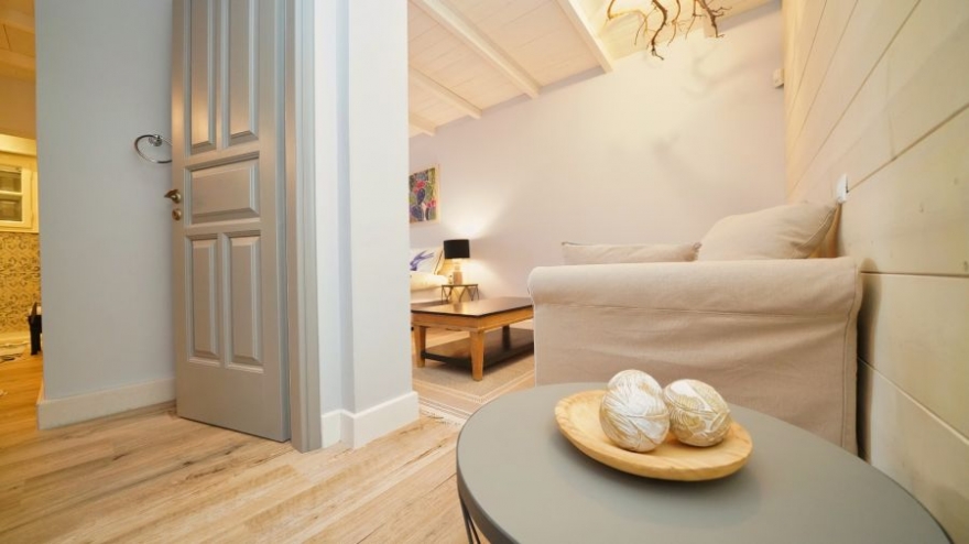 Olive Grove Rock Villa - Порто Хели фото 4