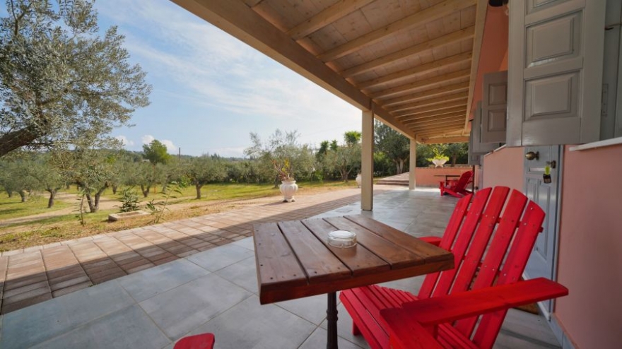 Olive Grove Rock Villa - Порто Хели фото 9