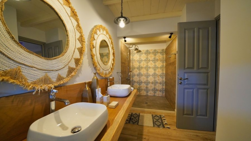 Olive Grove Rock Villa - Порто Хели фото 13