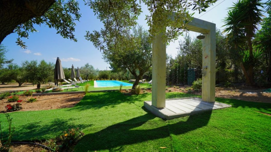 Olive Grove Rock Villa - Порто Хели фото 64