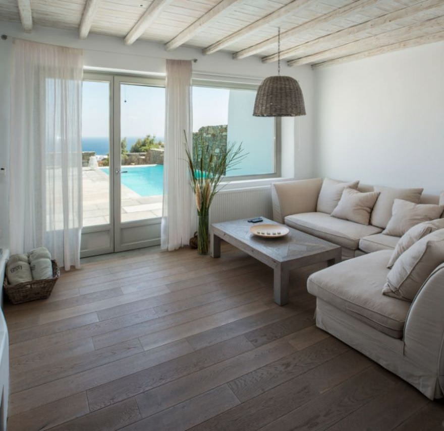 Luxury villa built on a plot of land in Mykonos photo 1