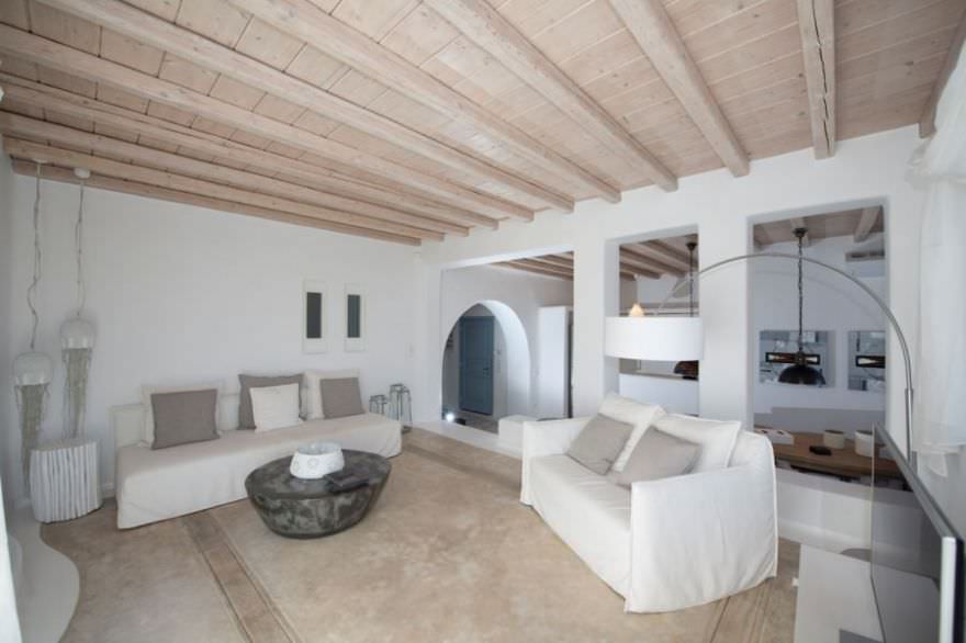 A luxury villa located in St. Lazarus area of Mykonos, on Psarou Bay photo 6