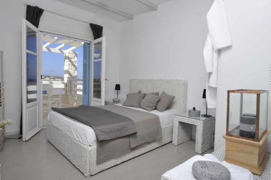 Executive Villa in Paros photo 3