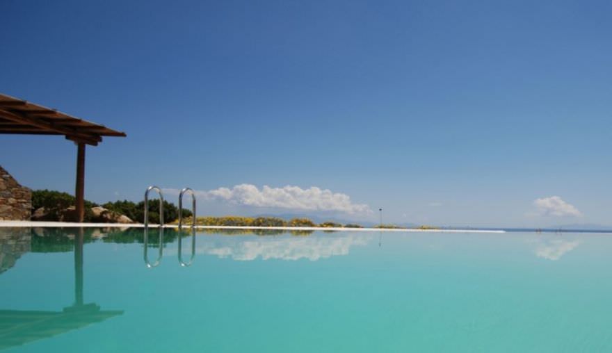 Villa overlooking the superb beach of Super Paradise photo 6