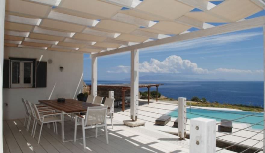 Villa overlooking the superb beach of Super Paradise photo 7