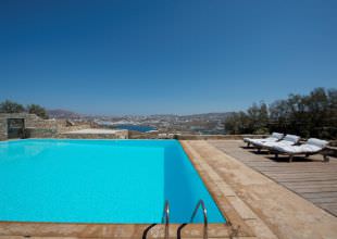 Villas for Rent 8 kilometers from the airport