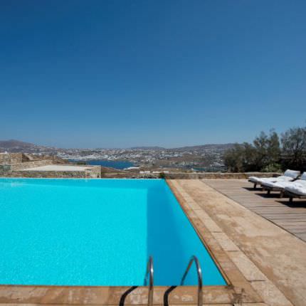 Аренда Вилл в 500 метрах от моря