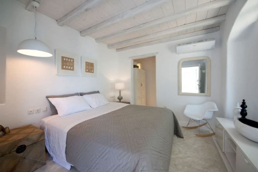 Luxury villa in the area of Ornos Bay in Mykonos photo 11
