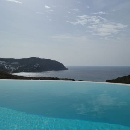 Аренда Вилл в 600 метрах от моря