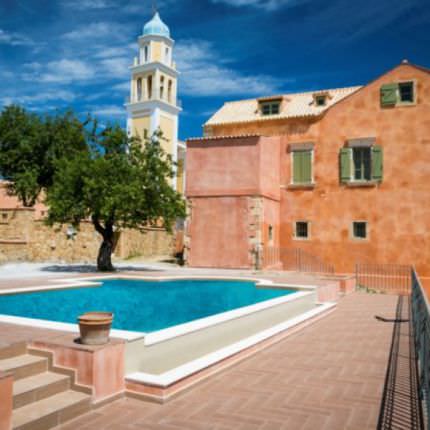 Аренда Вилл в 0 метрах от моря