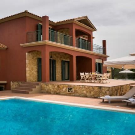 Аренда Вилл в 0 метрах от моря