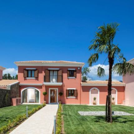 Аренда Вилл в 0 метрах от моря