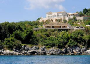 Villas for Rent 0 kilometers from the airport