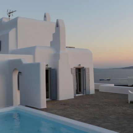 Аренда Вилл в 0 метрах от моря