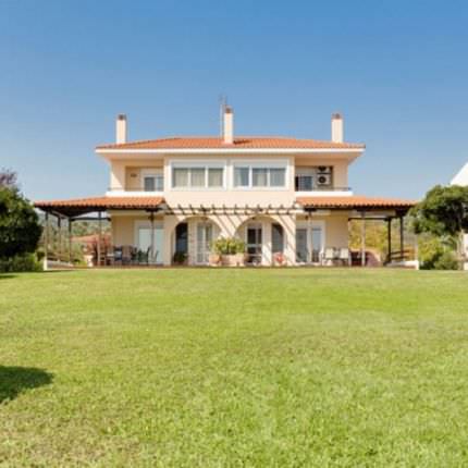 Аренда Вилл в 10 метрах от моря