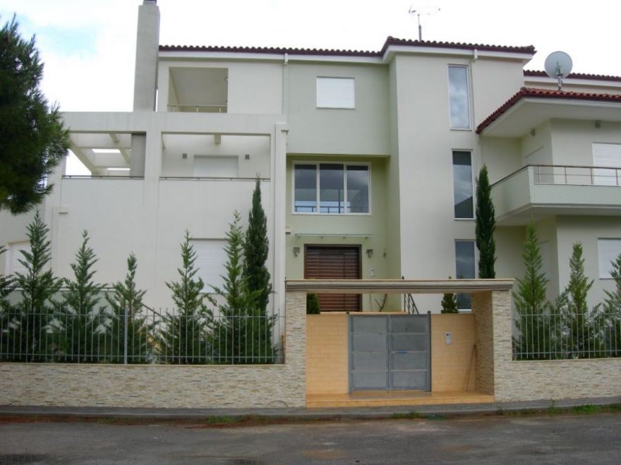 Раскошная вилла в Дилеси фото 1